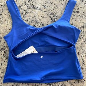 Fabletics shirt bra